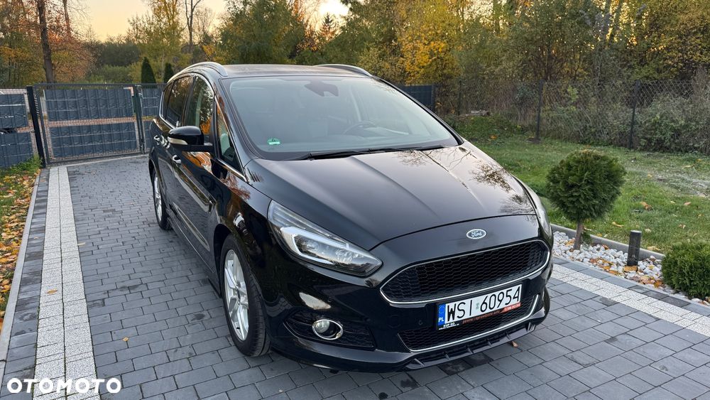 Ford S-Max - 33