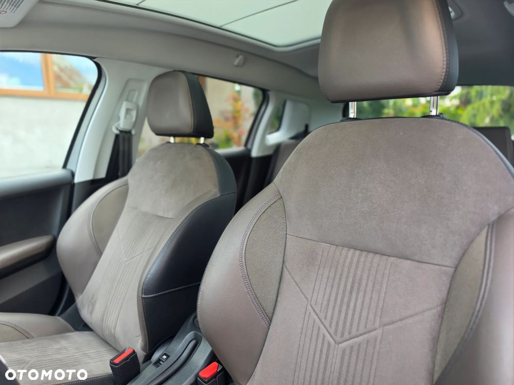 Peugeot 2008 - 18