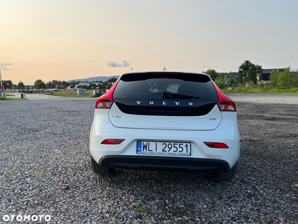 Volvo V40 D2 Drive-E Kinetic - 8