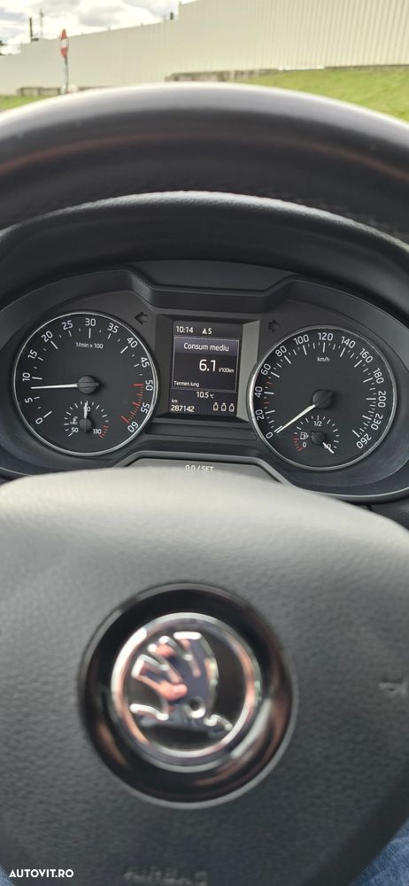 Skoda Octavia Combi Diesel 2.0 TDI Style - 15