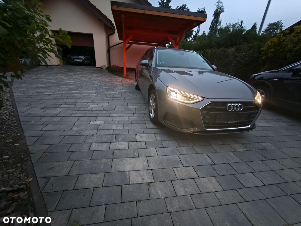 Audi A4 Avant 35 TFSI mHEV Advanced S tronic - 16