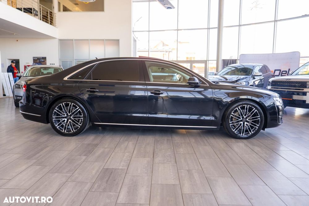 Audi A8 - 9