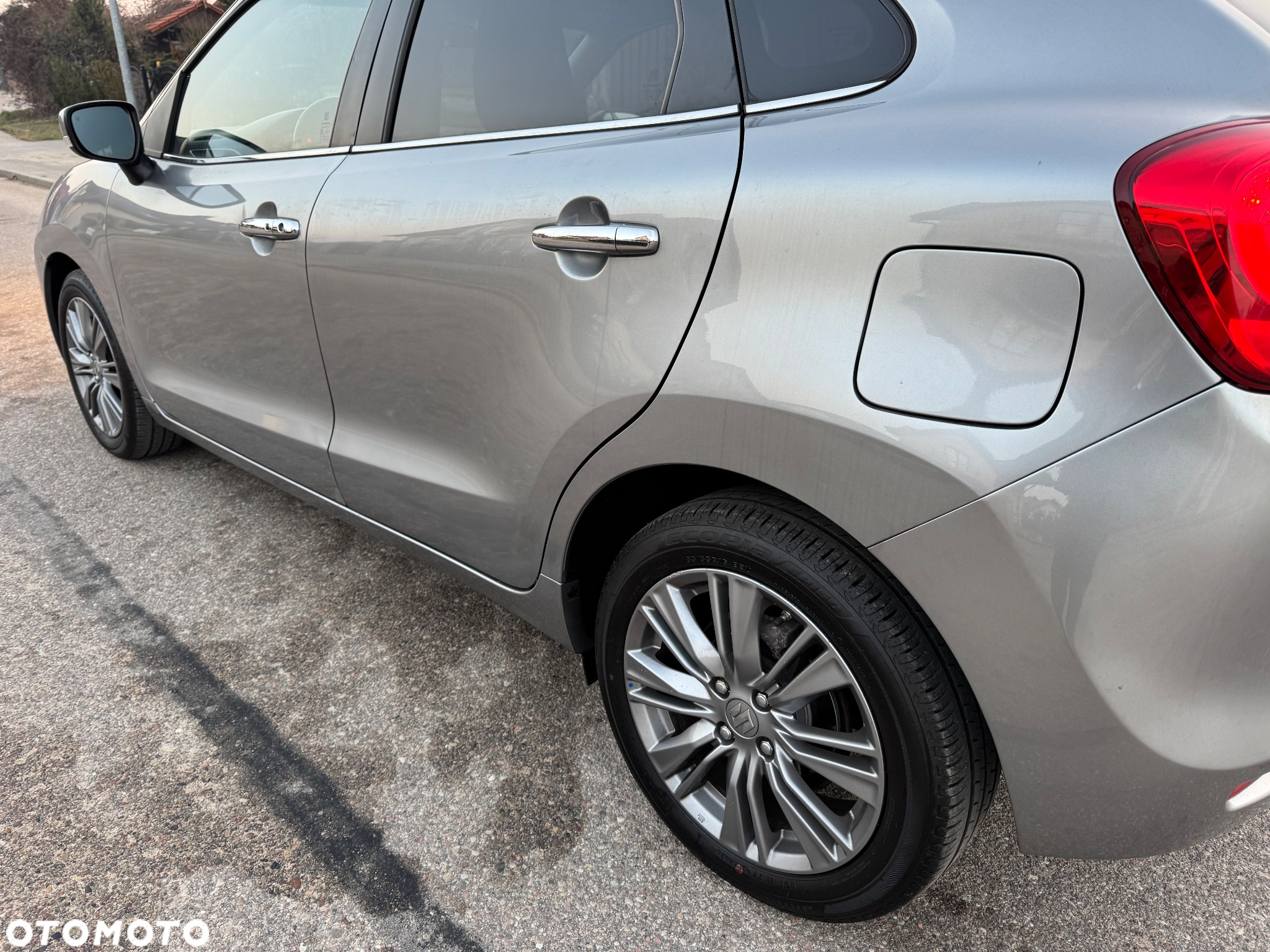Suzuki Baleno 1.0 T Premium Plus - 17