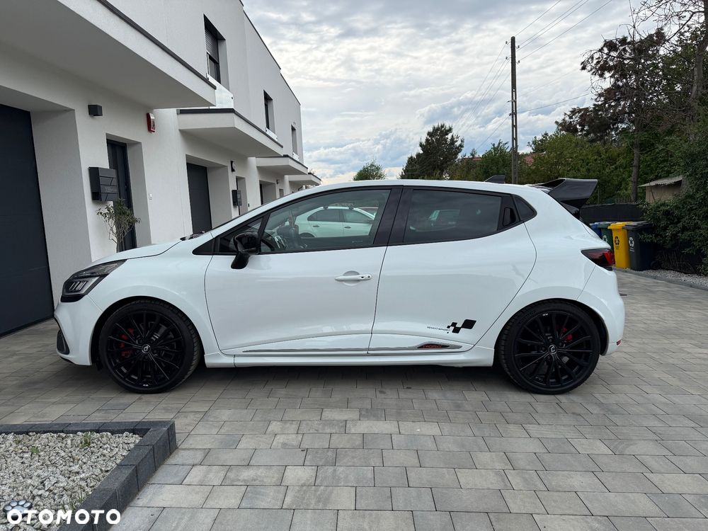 Renault Clio TCe 220 EDC R.S Trophy - 8