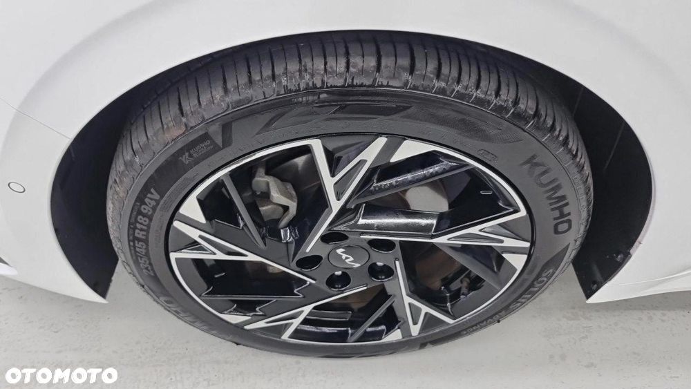 Kia K5 2024 photo 4