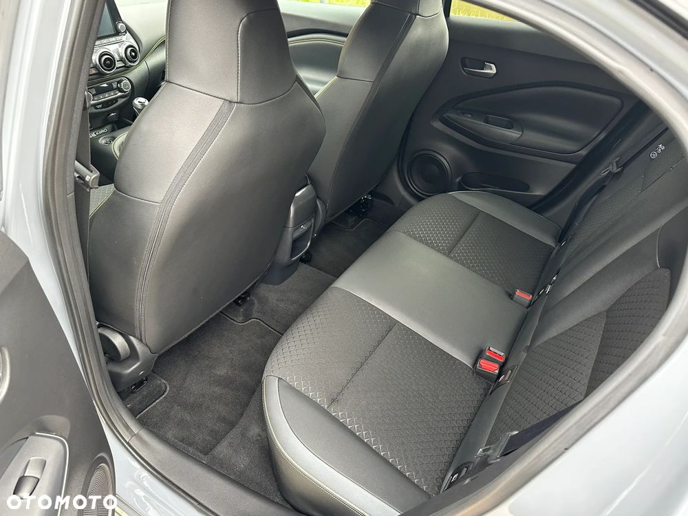 Nissan Juke 1.0 DIG-T Kiiro - 17