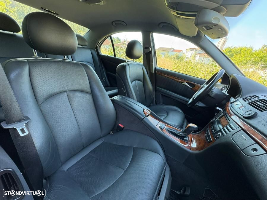 Mercedes-Benz E 270 CDi Elegance - 24