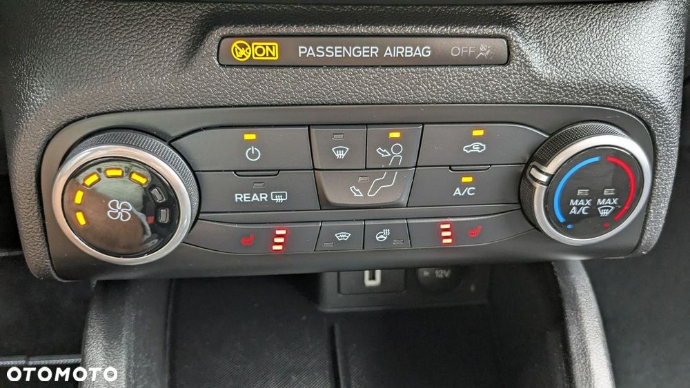 Ford Focus 1.5 EcoBlue Start-Stopp-System ACTIVE DESIGN - 27