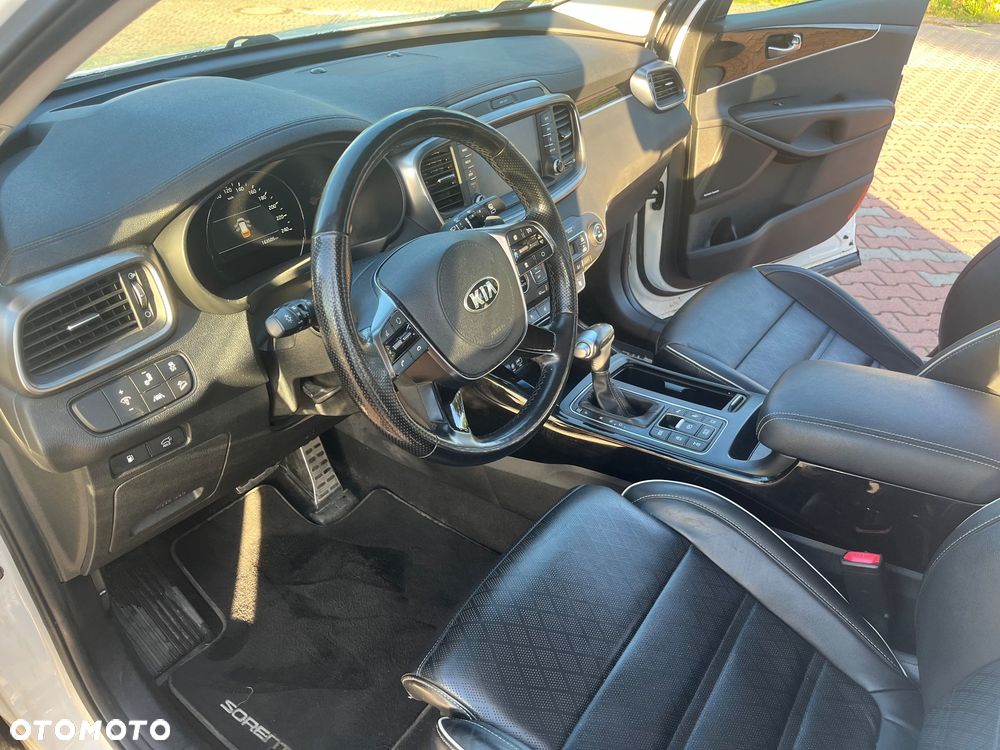 Kia Sorento 2.0 CRDI GT Line - 3