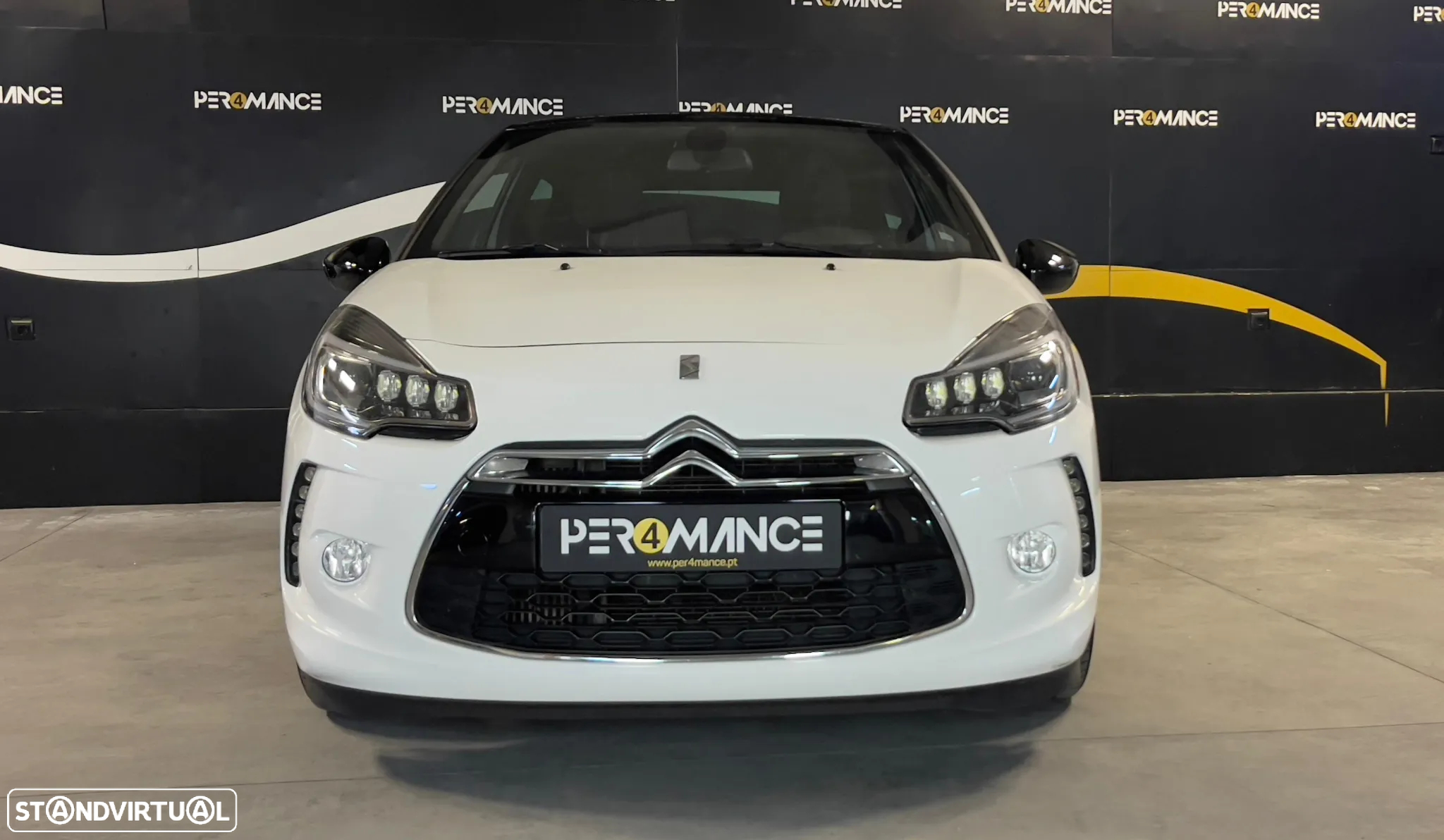 DS DS3 BlueHDi 100 SoChic - 11