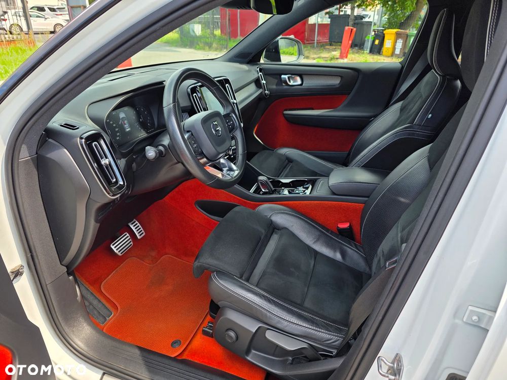 Volvo XC 40 T3 R-Design - 15