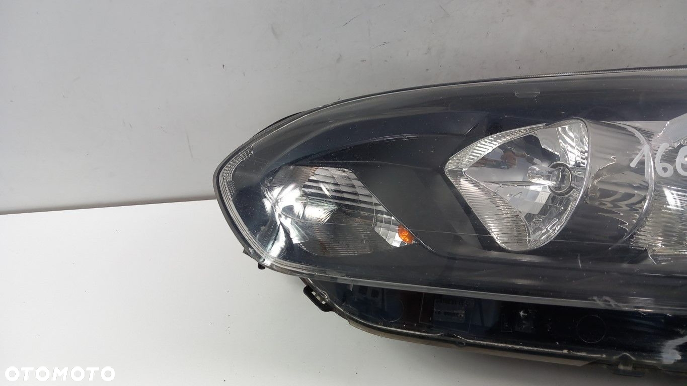FORD TRANSIT CONNECT MK2 LAMPA PRZÓD LEWA - 4