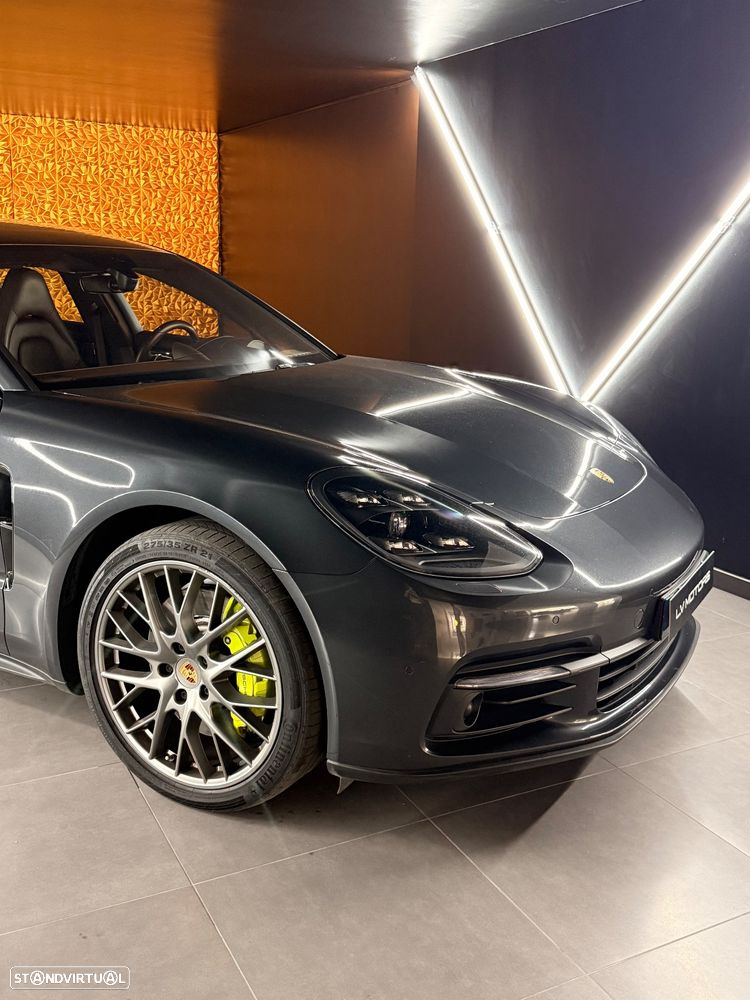 Porsche Panamera 4 E-Hybrid Executive - 4