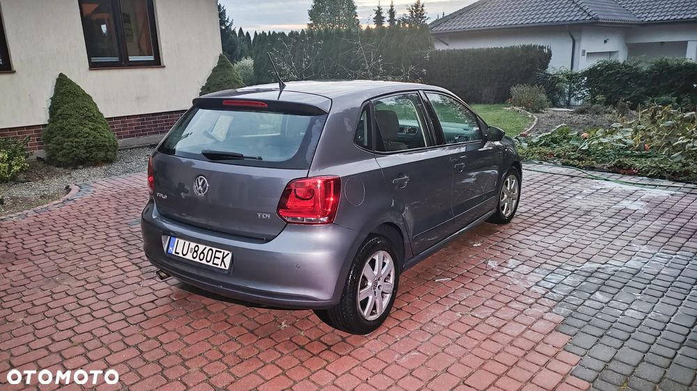 Volkswagen Polo 2011 photo 5