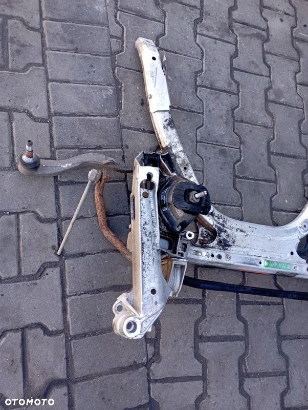 BMW E61 2.5 D WÓZEK SANKI TRAWERS POD SILNIK EUROPA - 2