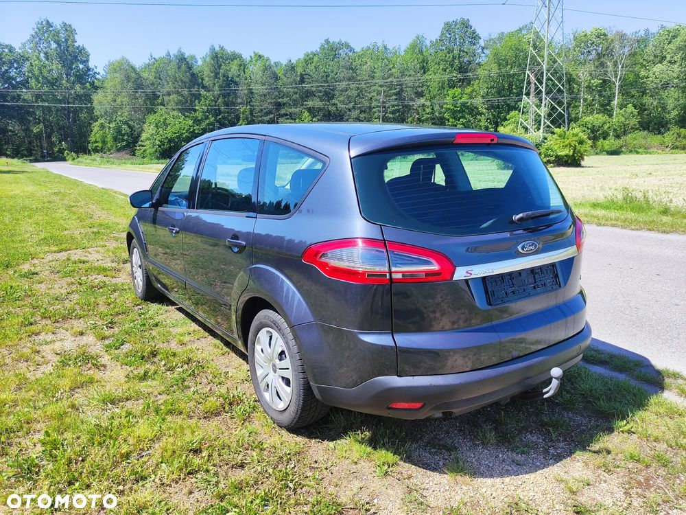 Ford S-Max 2.0 TDCi DPF Trend - 3