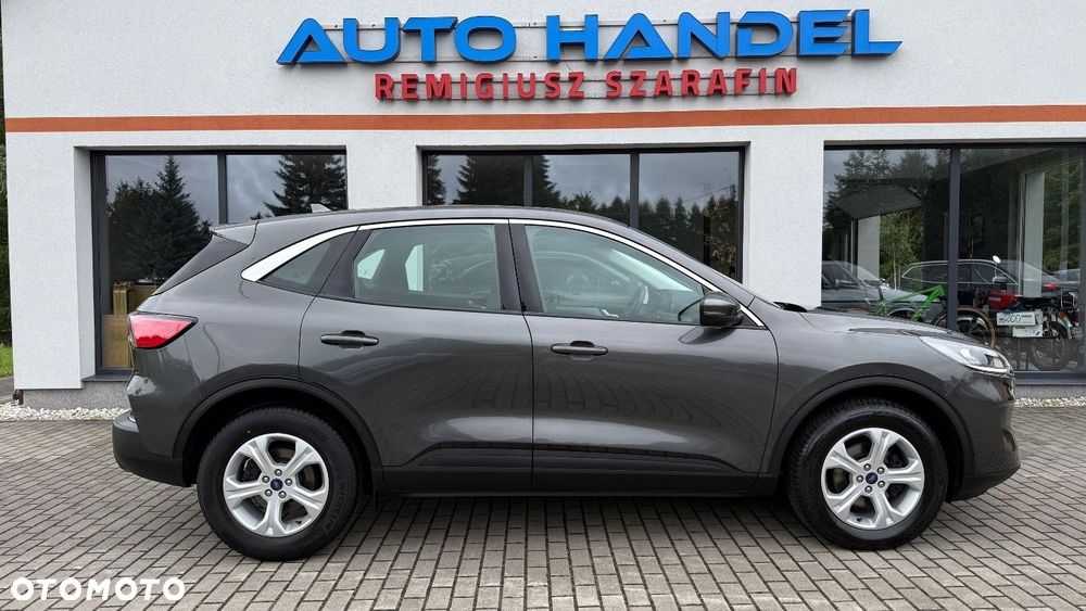 Ford Kuga - 8