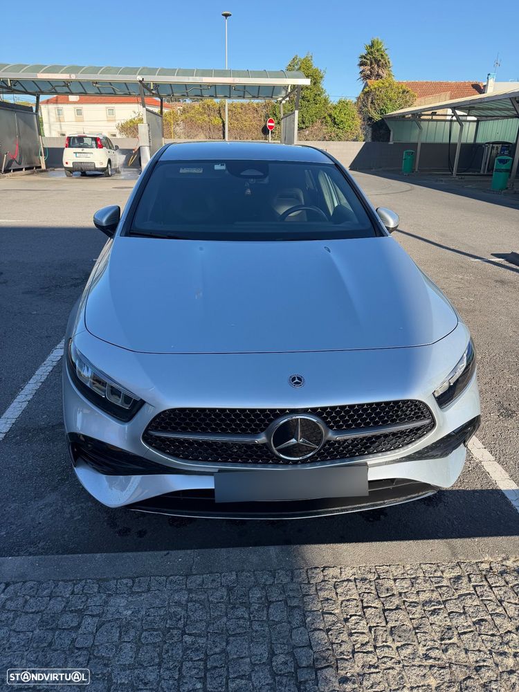 Mercedes-Benz A 250 e AMG Line - 2