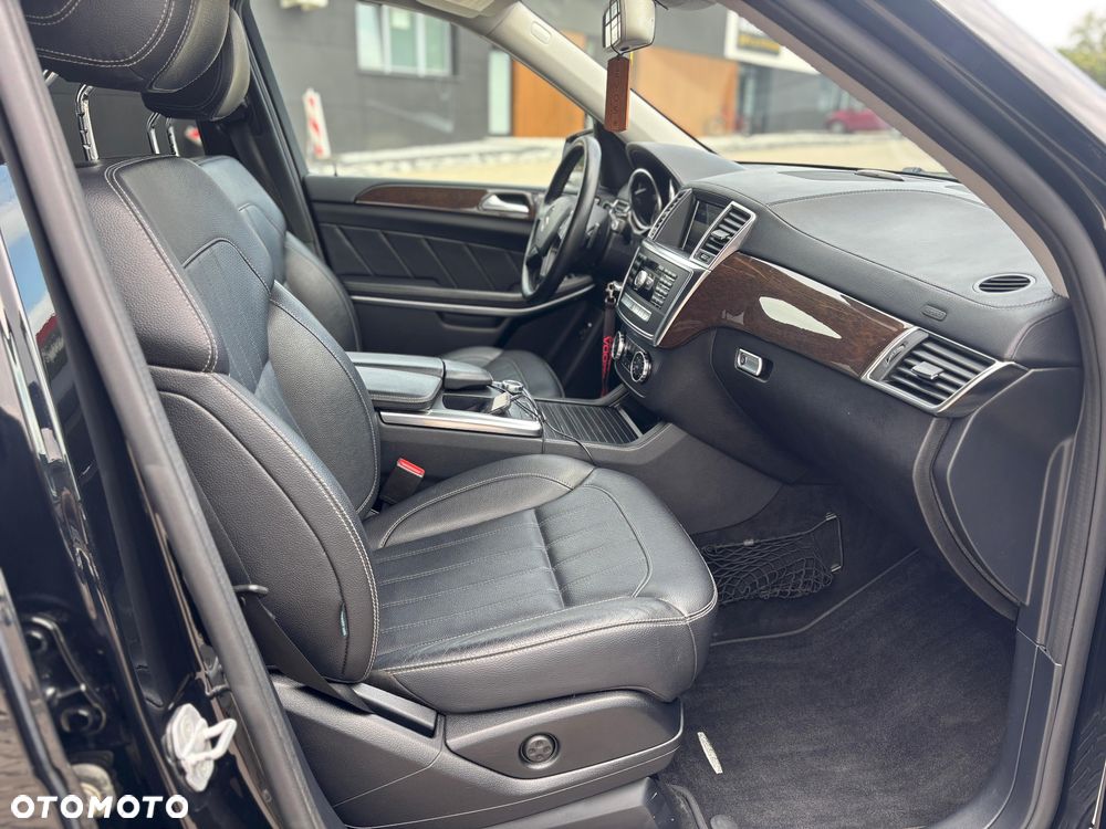 Mercedes-Benz GL - 8