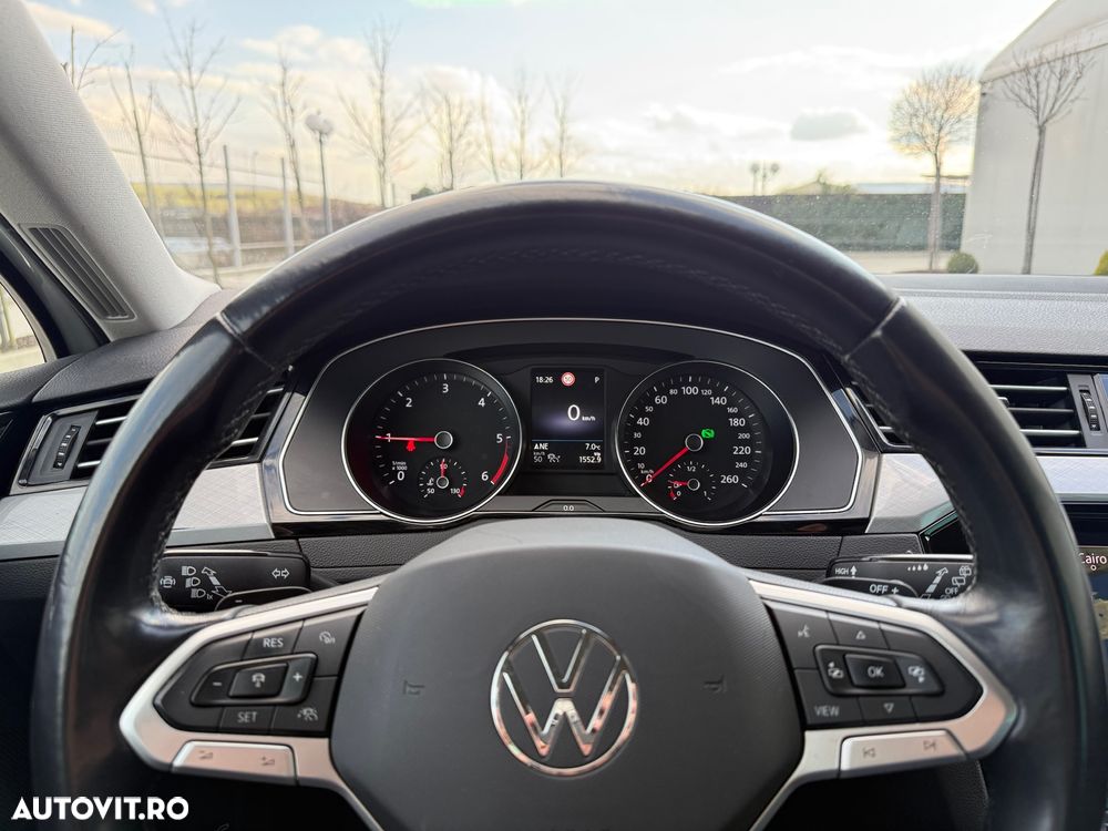 Volkswagen Passat 2.0 TDI SCR DSG Business - 17