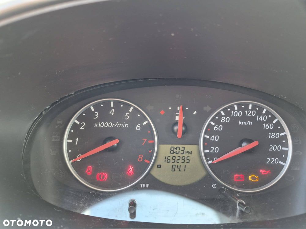 Nissan Micra - 15