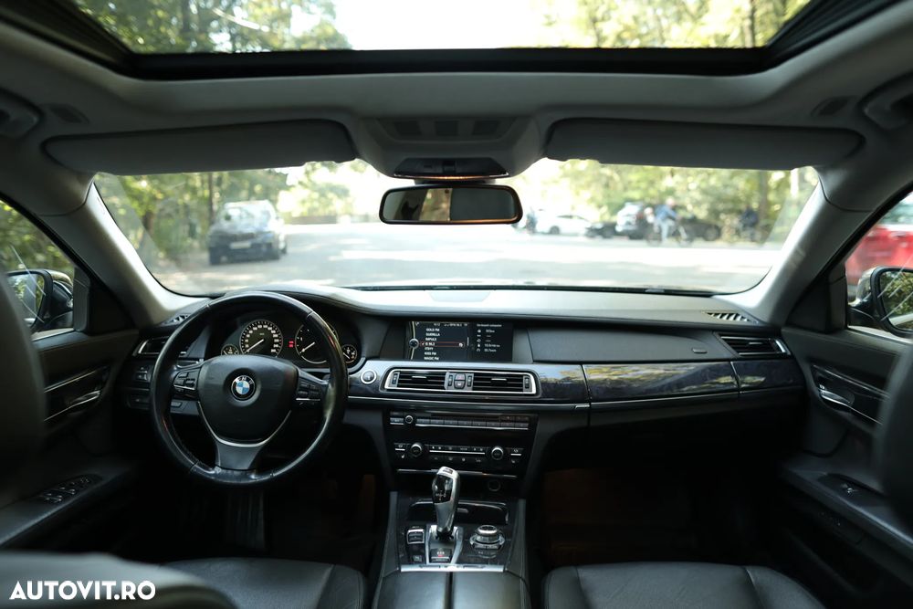 BMW 7 Series 2011 — imagine 11