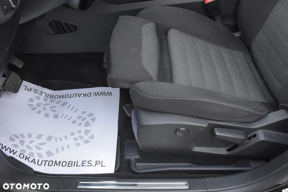 Ford S-Max 2.0 EcoBlue Titanium - 22