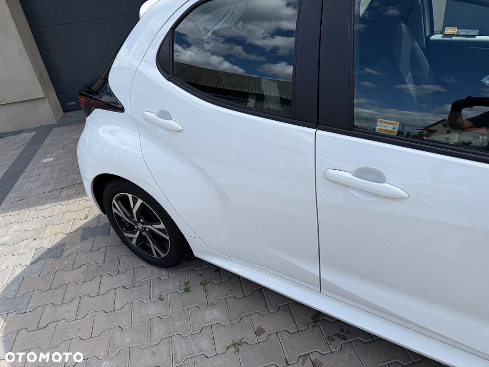 Toyota Yaris 1.5 Comfort - 12