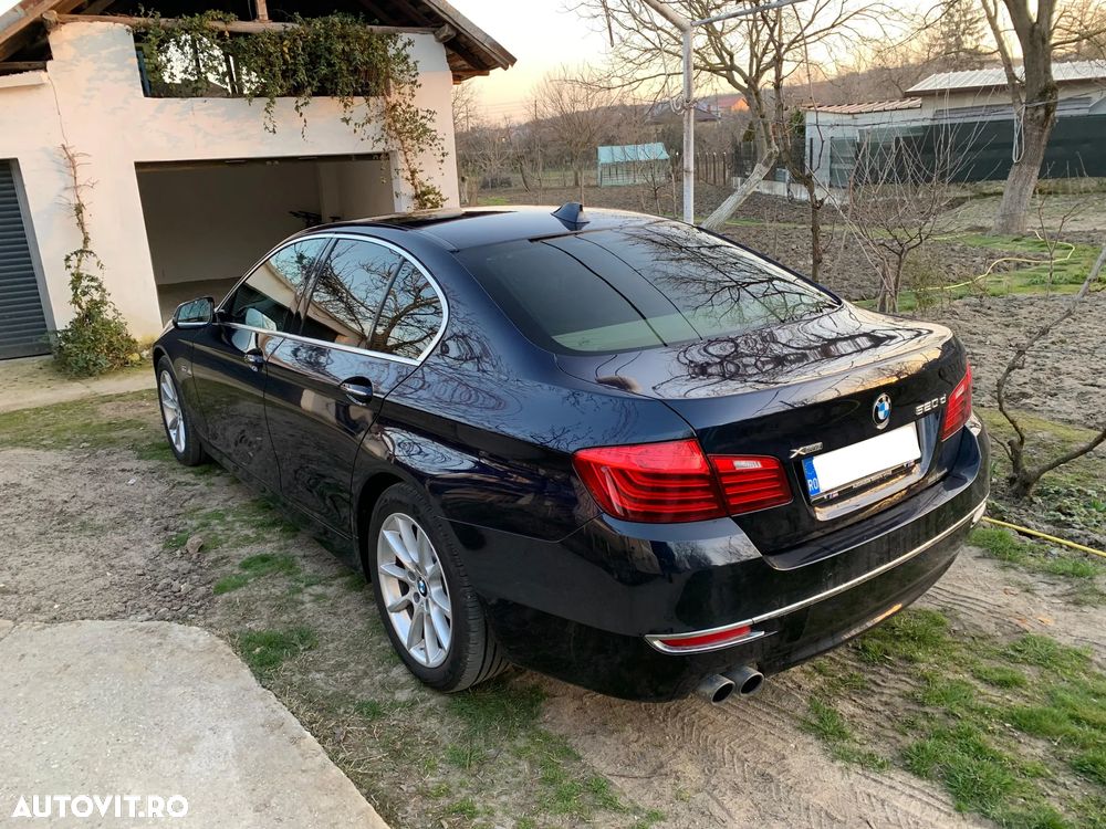 BMW Seria 5 520d xDrive Aut. Luxury Line - 2