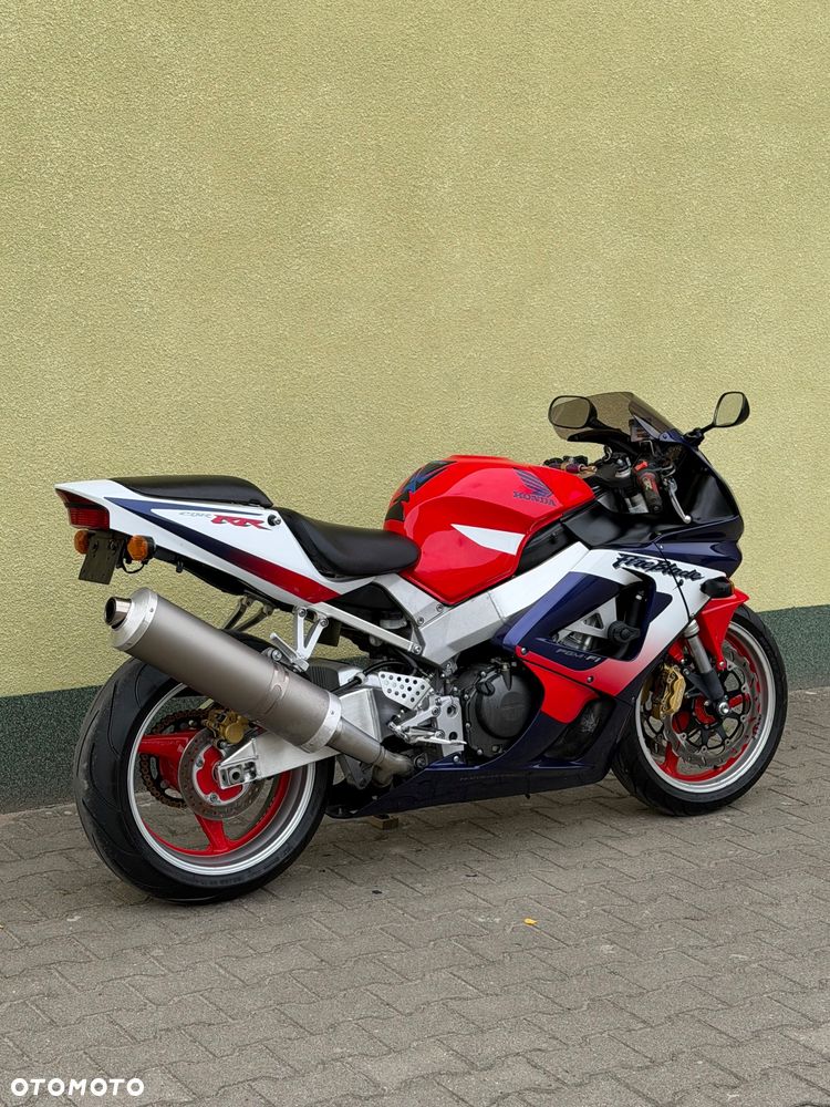 Honda CBR - 10