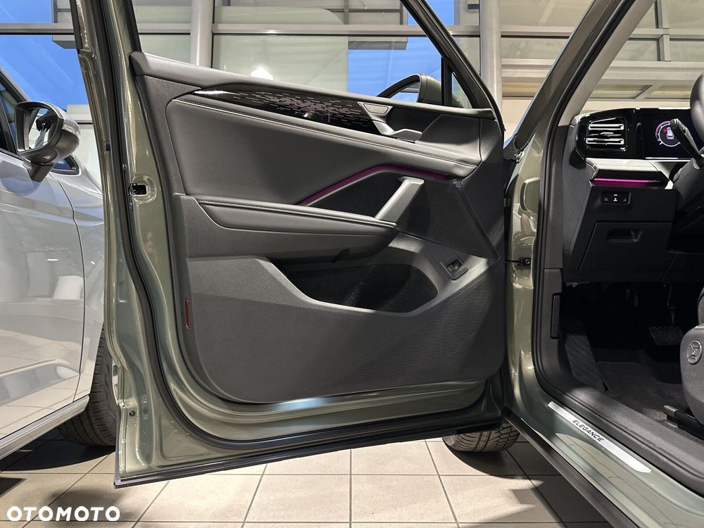 Volkswagen Tiguan - 10