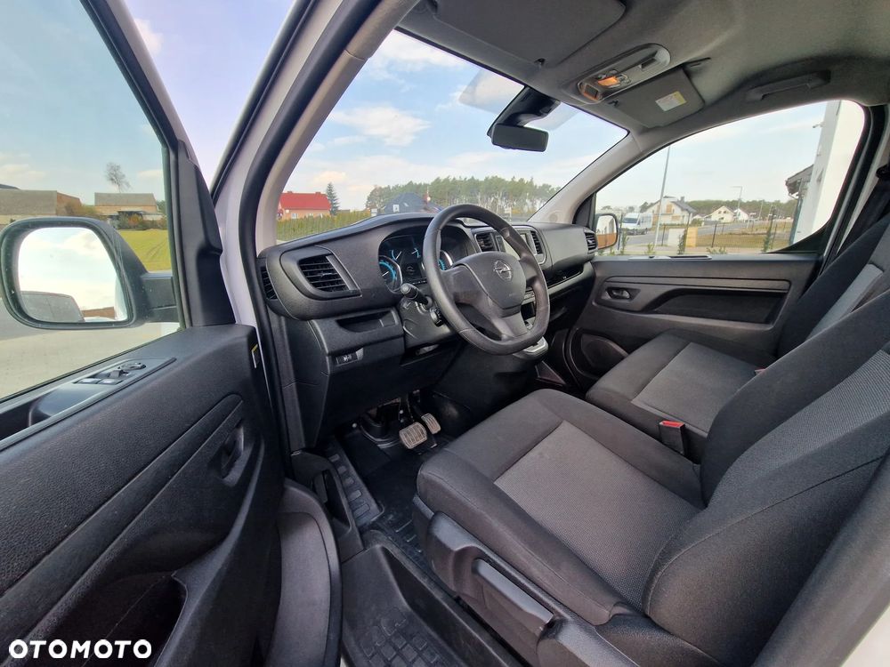 Opel VIVARO VIVARO-E 136KM - 4