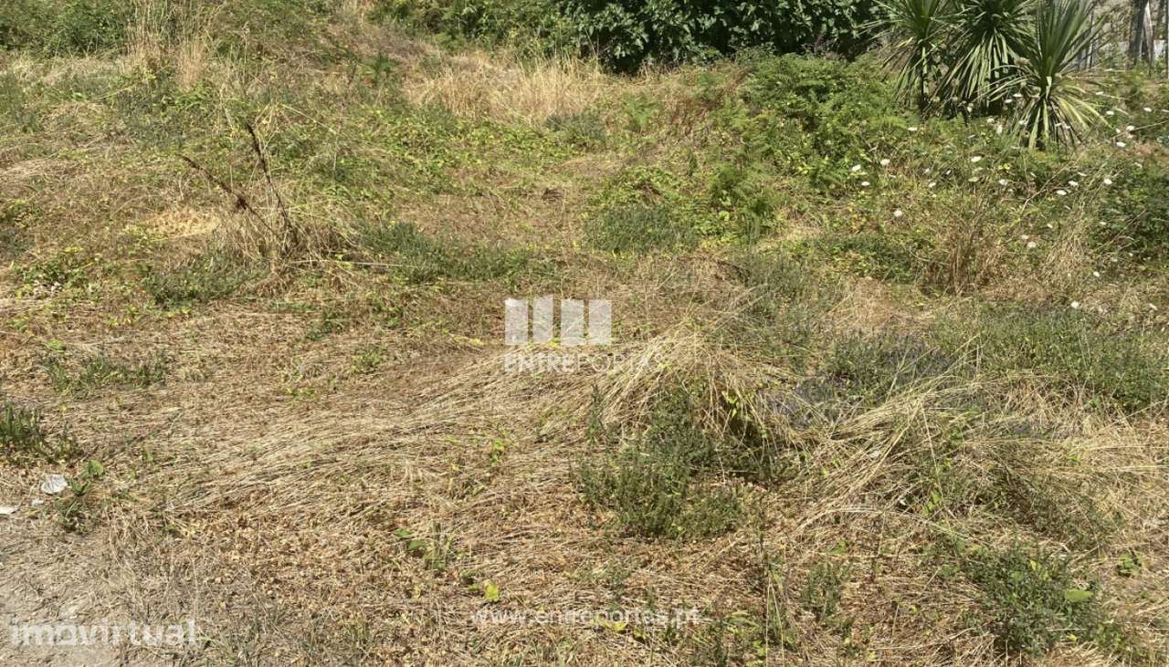 Venda 2 Lotes de Terreno com viabilidade de construção, Rio de Galin - Grande imagem: 3/31