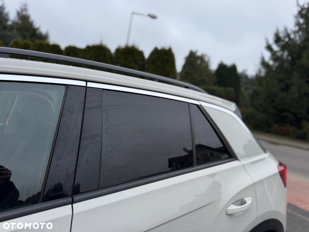 Volkswagen T-Roc 1.5 TSI Life Plus DSG - 11