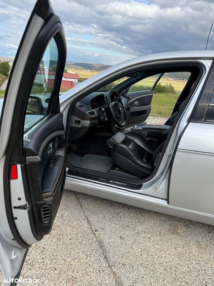 BMW Seria 7 730d A - 14