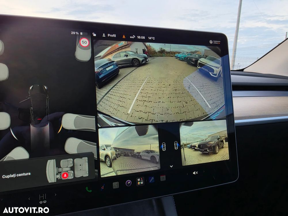 Tesla Model Y Long Range Dual Motor AWD - 14