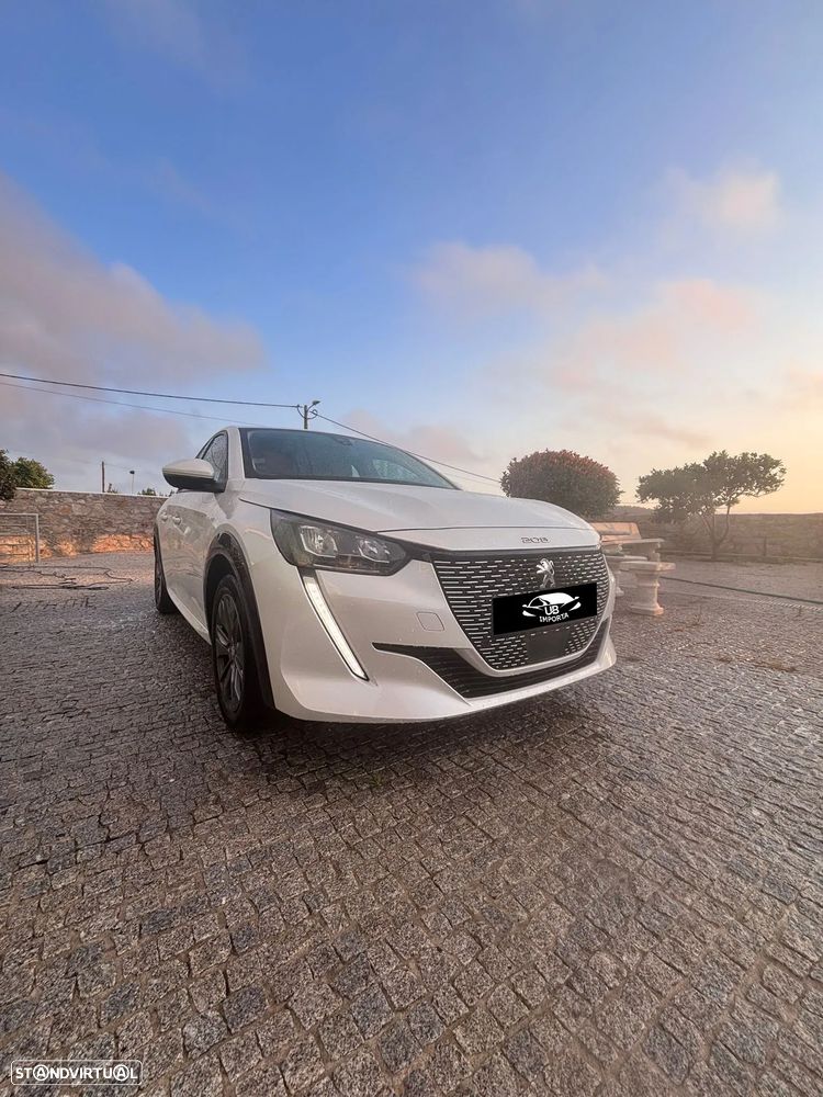 Peugeot e-208 Allure Pack - 3