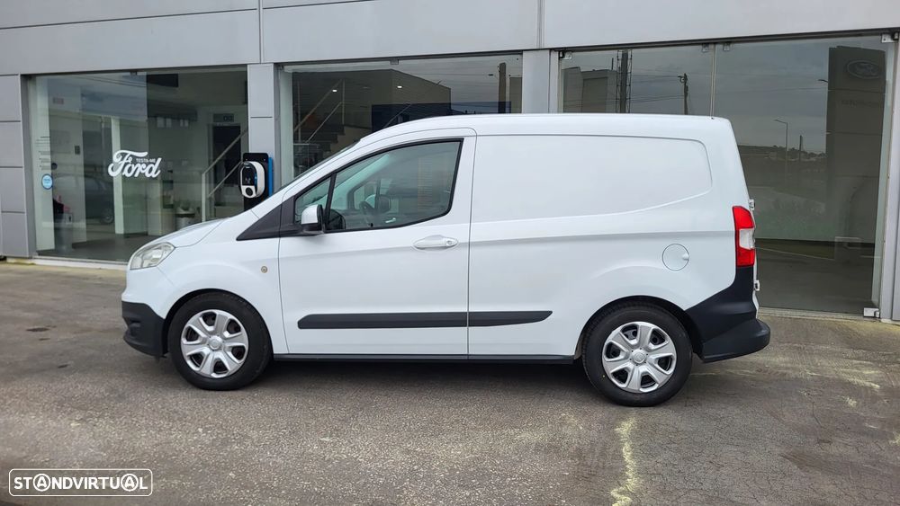 Ford Transit Courier - 3