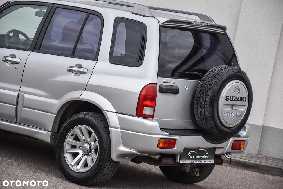 Suzuki Grand Vitara 2.0 TD Limited - 11