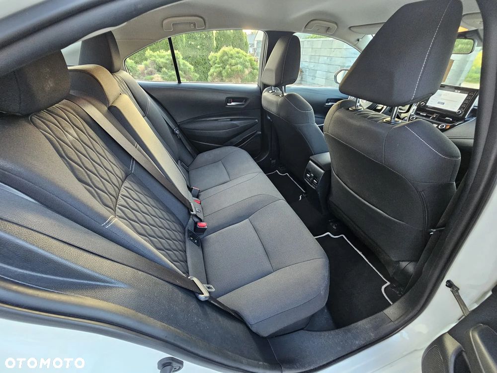 Toyota Corolla 1.8 Hybrid Comfort - 15