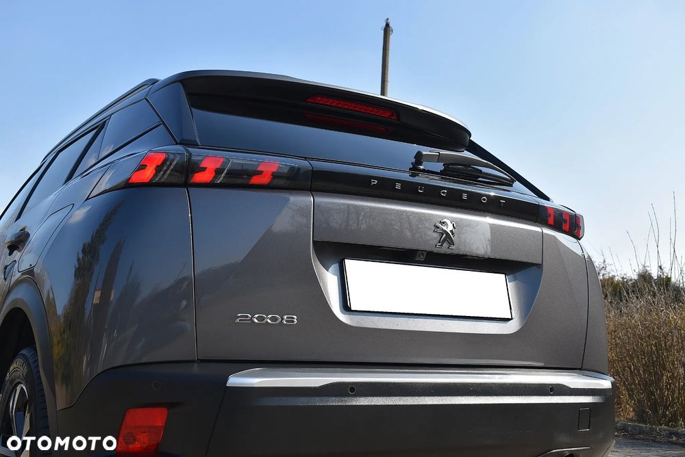 Peugeot 2008 1.5 BlueHDi Allure S&S EAT8 - 10