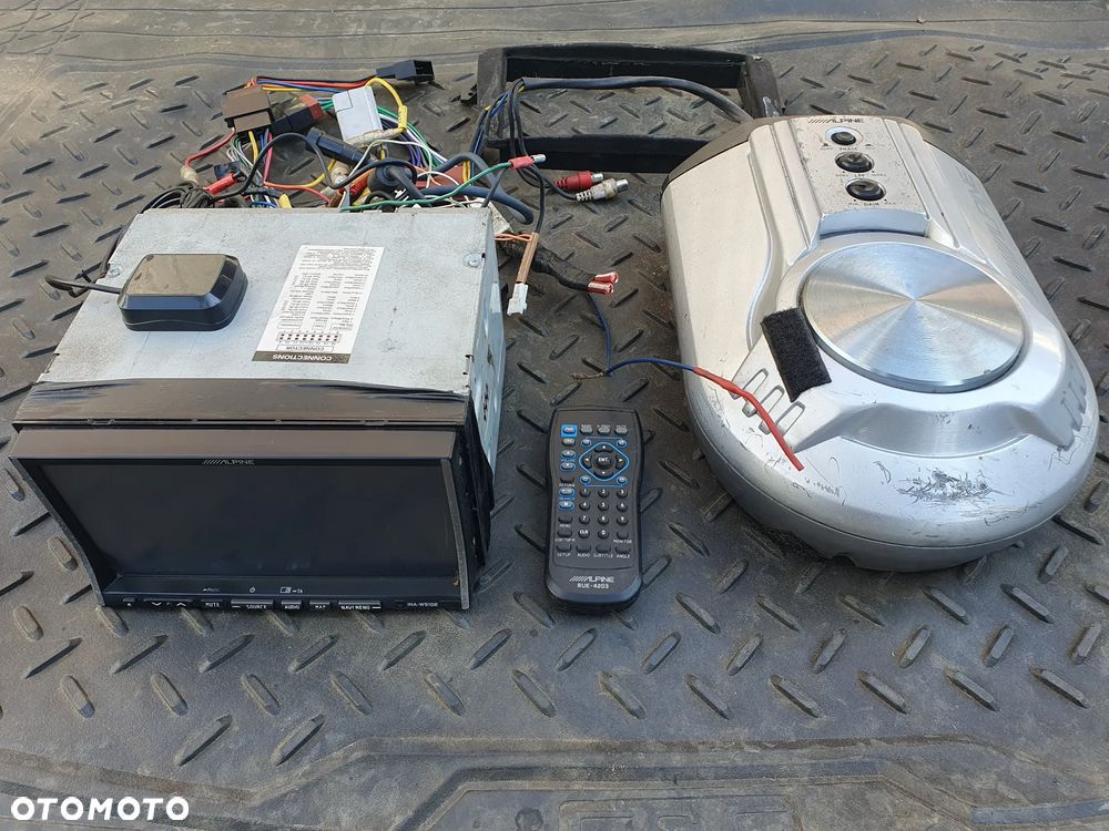 RADIOODTWARZACZ RADIO CD SAMOCHODOWE ALPINE INA-W910R WYŚWIETLACZ PILOT SUBWOOFER AKTYWNY SWD-1600 150W - 1