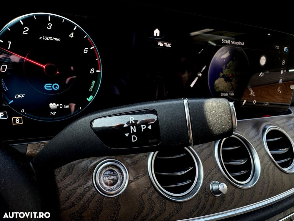 Mercedes-Benz E - 14