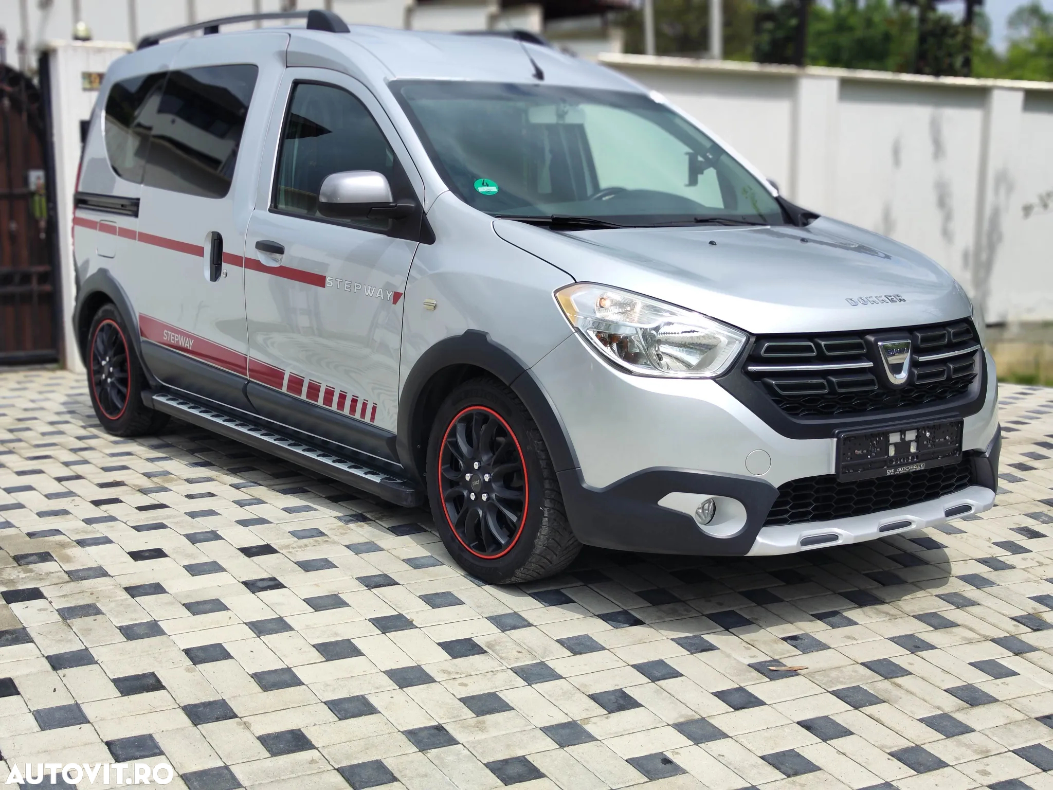 Dacia Dokker 1.5 dCi 90 CP Stepway - 2