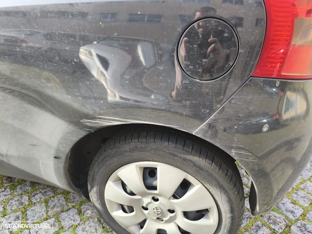 Toyota Yaris 1.3 VVT-i Cool - 11