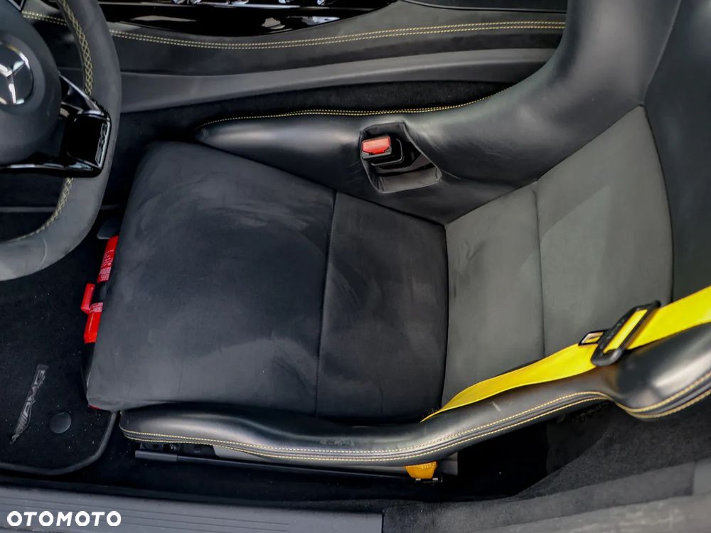 Mercedes-Benz AMG GT - 33