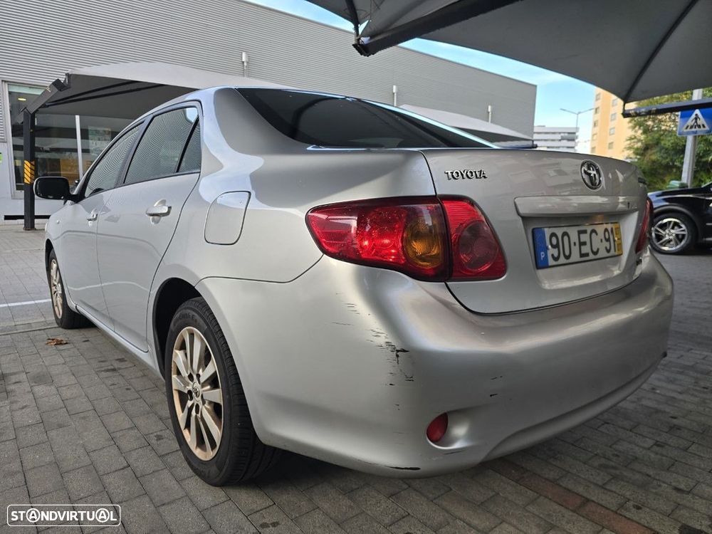 Toyota Corolla 1.4 D-4D - 10