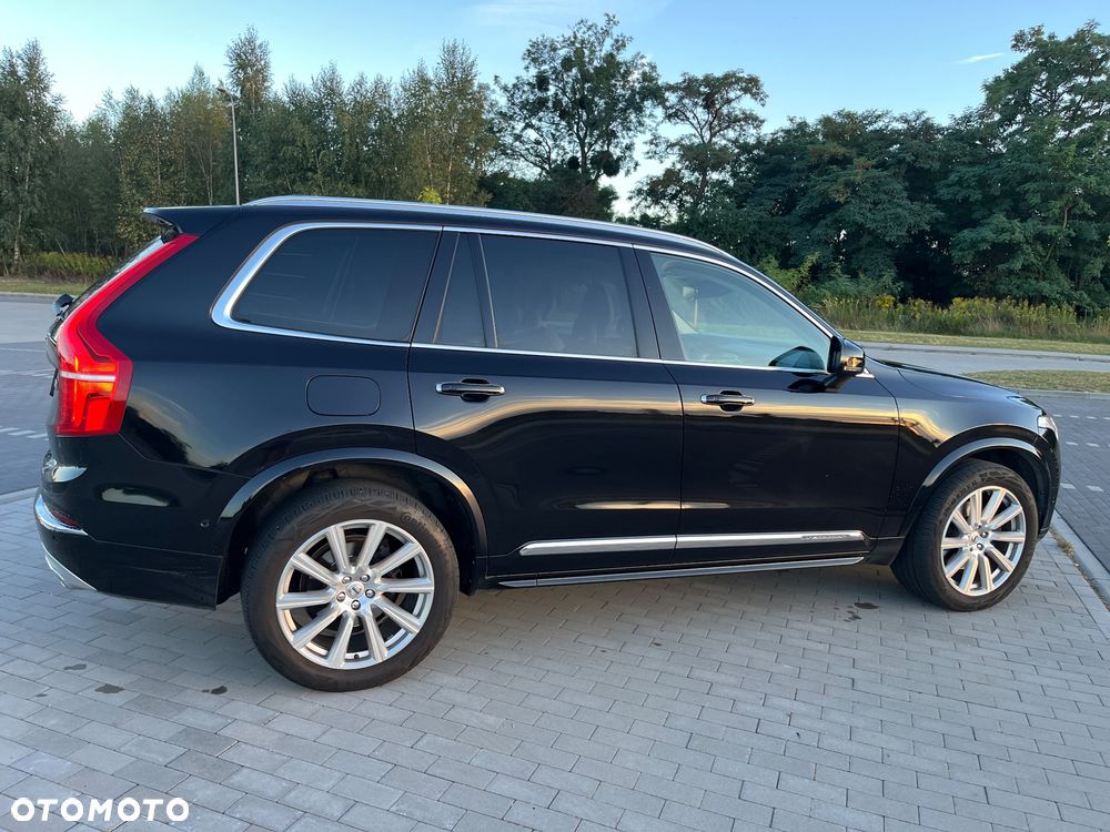 Volvo XC 90 D5 SCR AWD Inscription - 4
