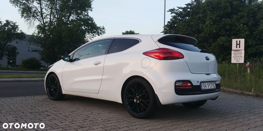 Kia Ceed 1.6 GDI L - 8