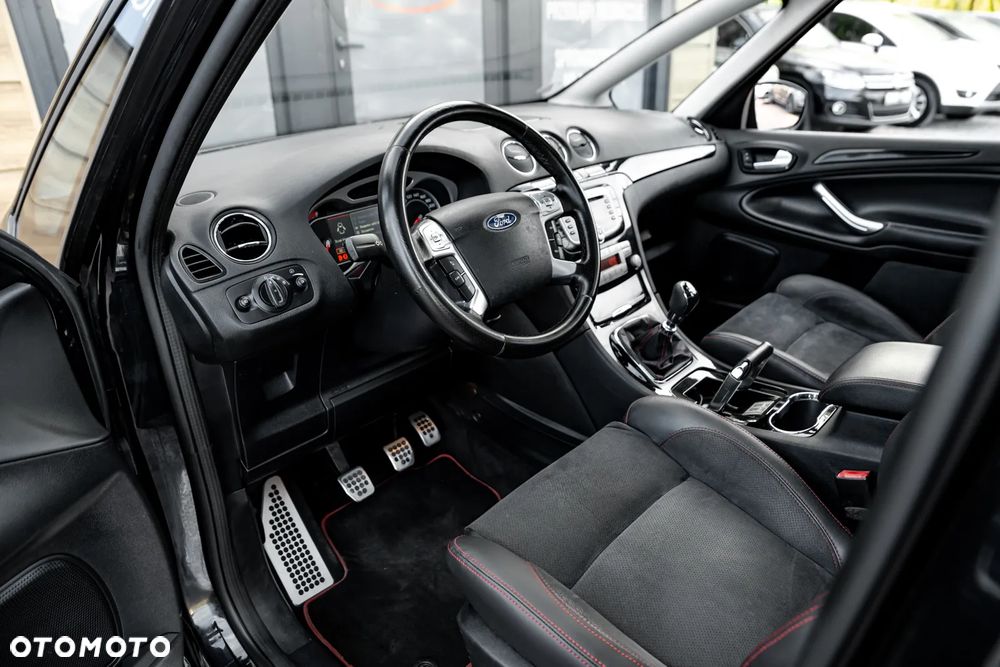 Ford S-Max 2.5 Titanium - 16